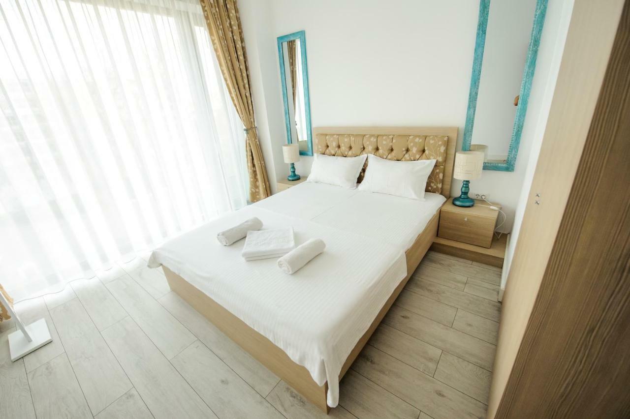 Blue Bike Seaview Apartment Mamaia Eksteriør billede